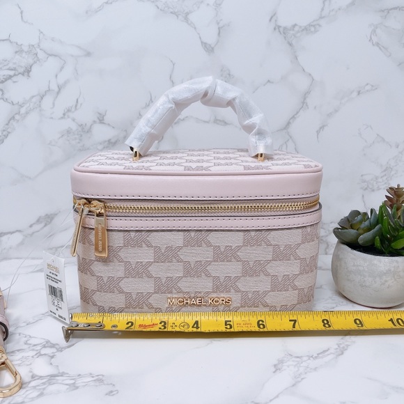 Michael Kors Trunk Crossbody - Picture 4 of 9